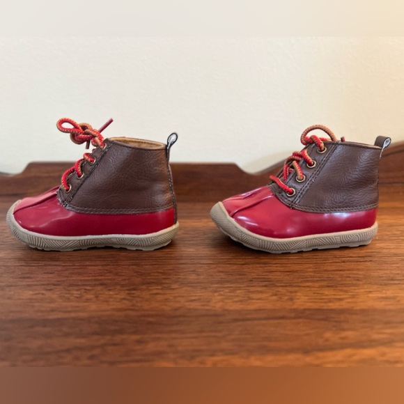 Crown & Ivy Duck Boots - Picture 3 of 7